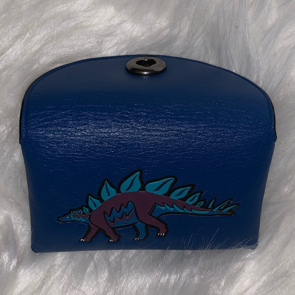 (SOLD!) DINO TURNLOCK CARDCASE